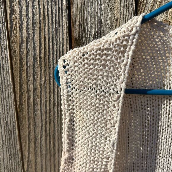 Fang vest crocheted look fringe size large - Picture 6 of 8